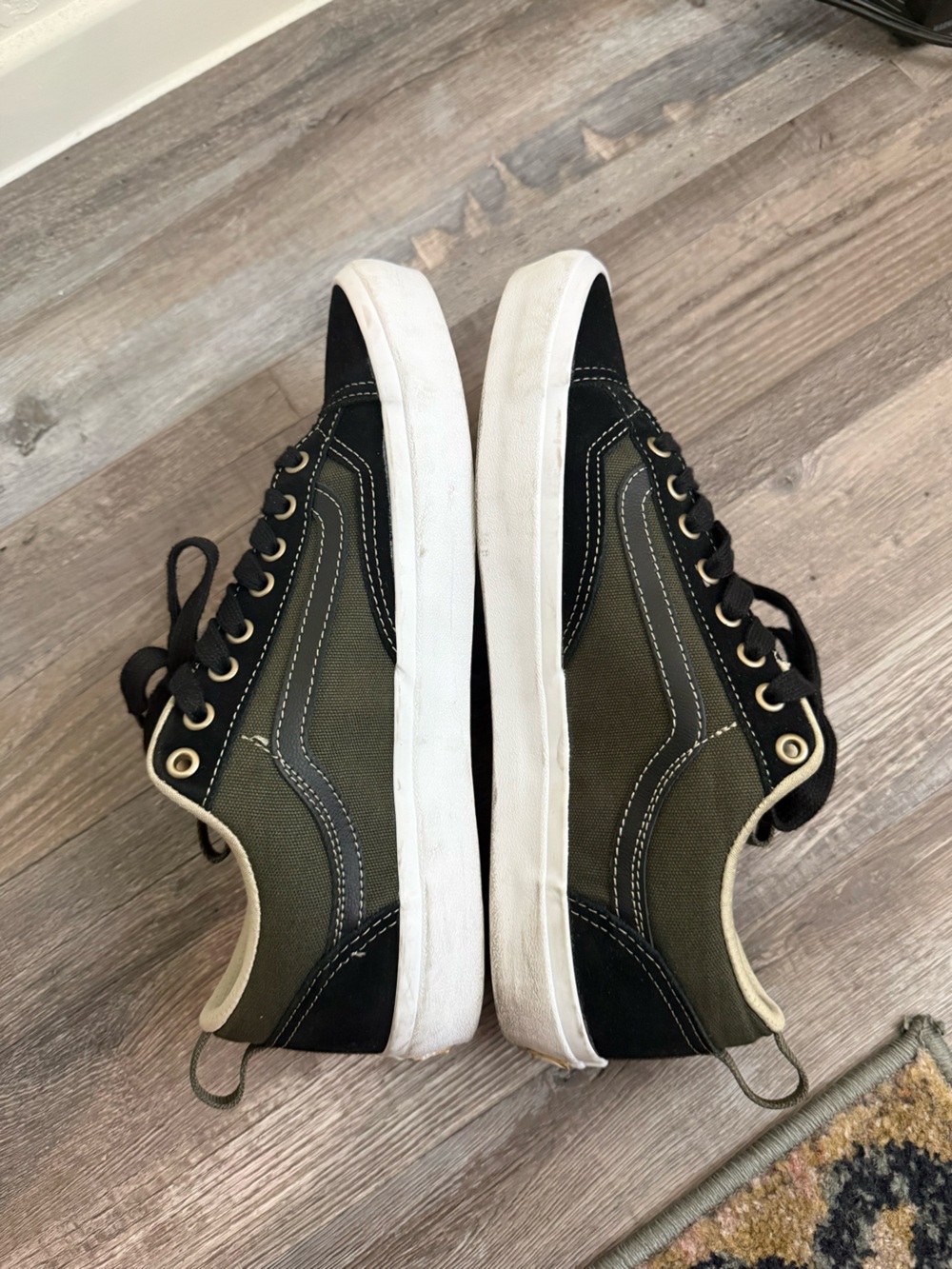 Vans Old Skool 36 Shoes Men Size 11 Black Green Skate Sneakers - Picture 6 of 10